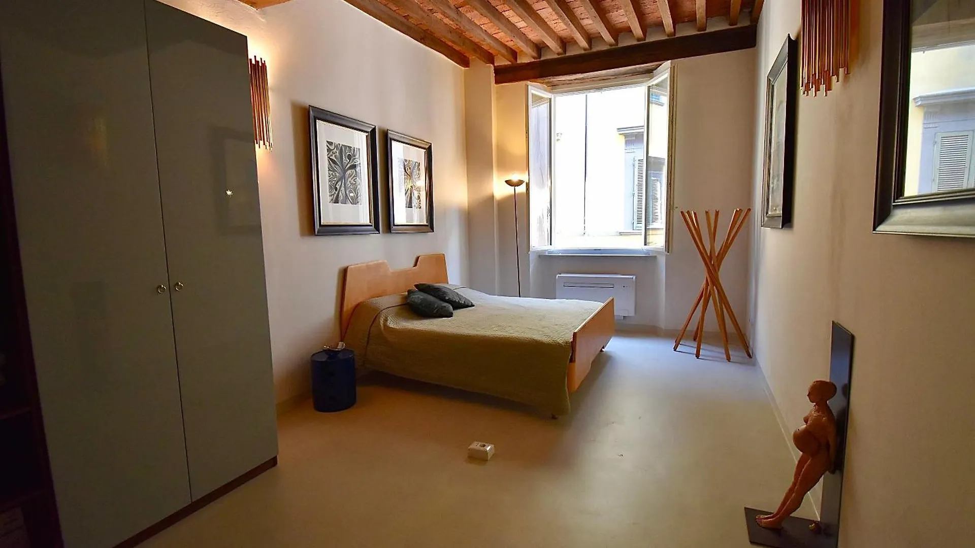 50Mt Dal Duomo - Casa Amasia Bed and Breakfast Pietrasanta 0*,